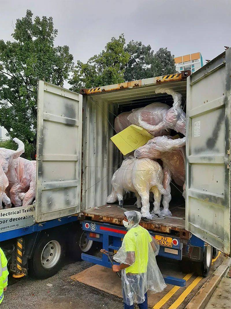 牛车水的新年灯饰来了！网友：像个养牛场一样