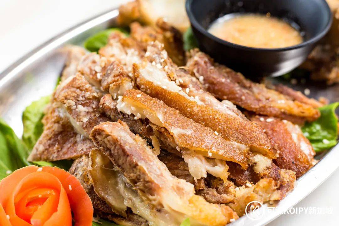 人均$20不到的火鍋+炒菜自助!任點任吃,吃到扶牆出