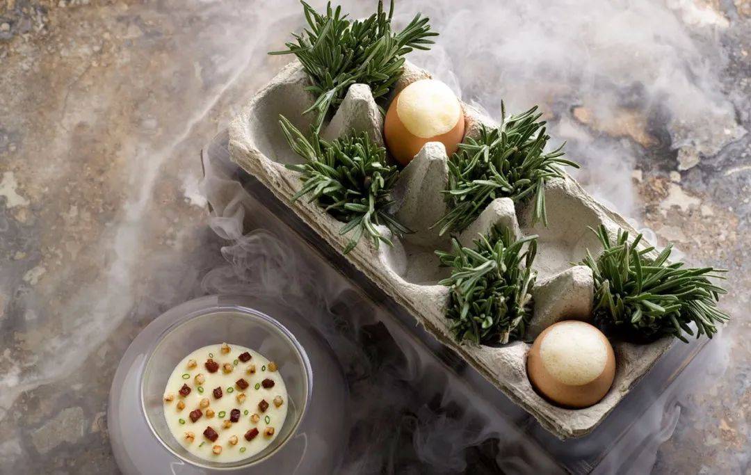 狮城口味包罗万有,无论是传统的招牌叻沙,还是米芝莲星级新加坡佳肴,这都有