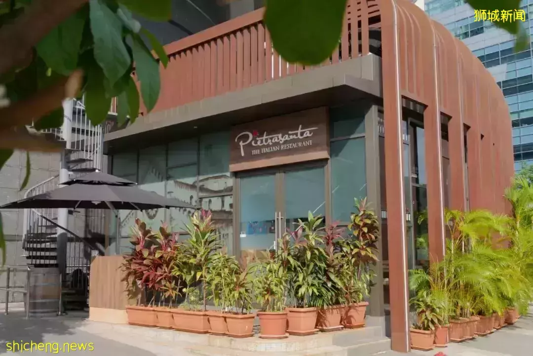 这间图斯卡纳风的意大利餐馆，牛排值得一试