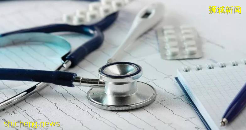 出席全球健康峰会,新加坡总理李显龙呼吁各国加强医疗体系建设