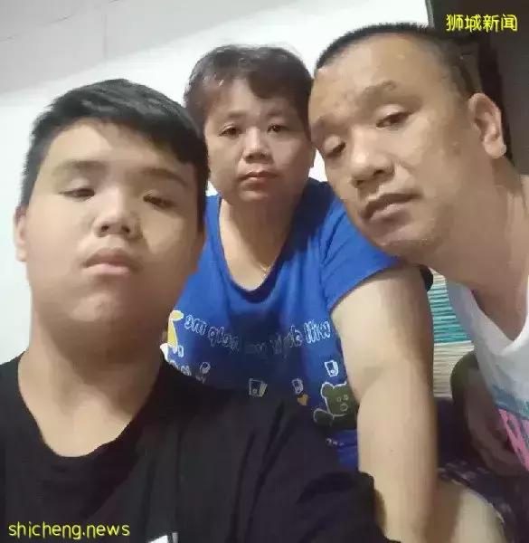 兩孝女返馬奔喪 新山關卡拒入境