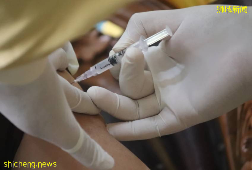 上周病例激增3倍，德尔塔病毒在社区扩散！新加坡千名家长请愿：不给孩子接种疫苗