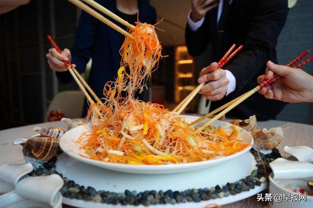 雖列新加坡非遺清單，今年魚生卻要靜悄悄地撈