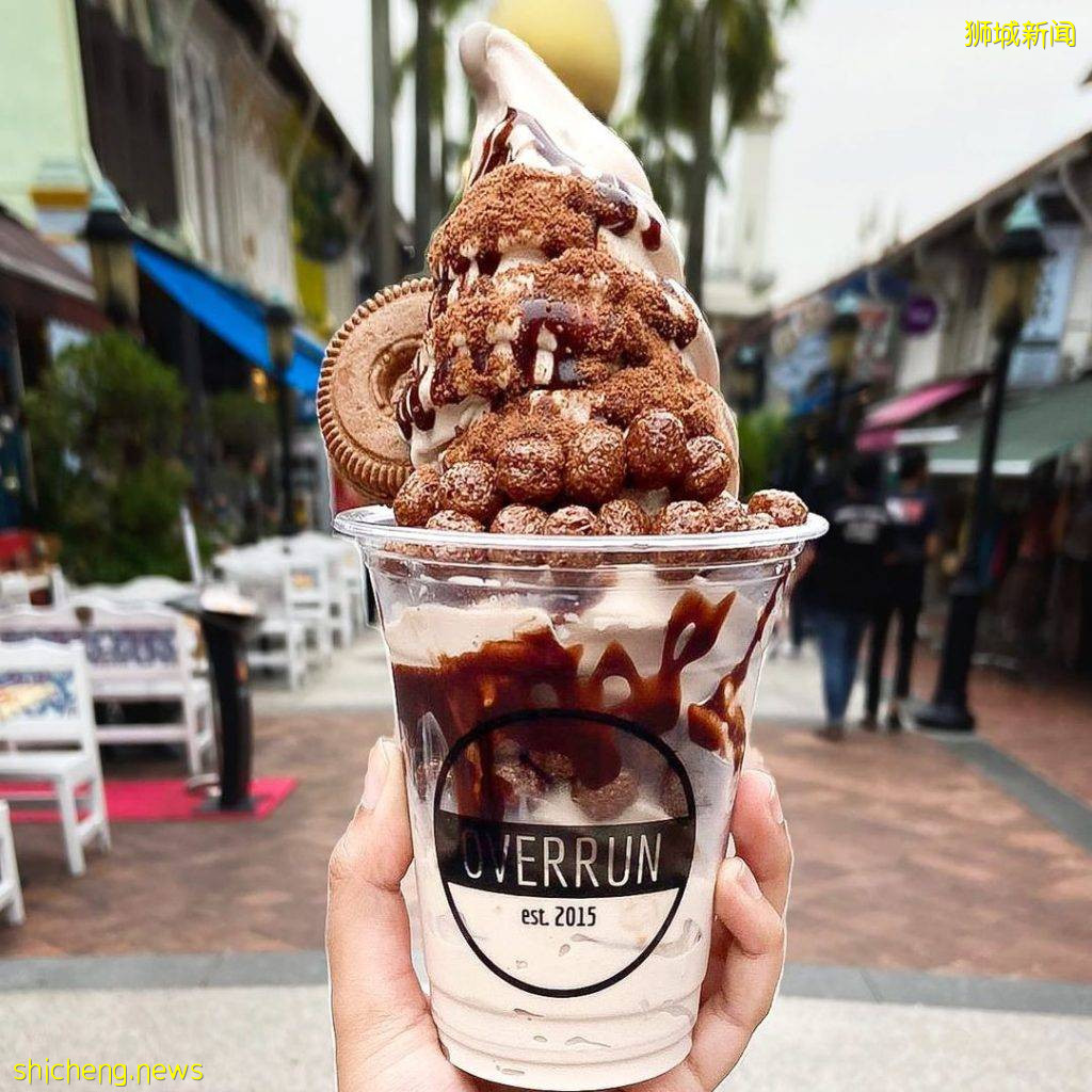 热天来吃冰🍦 Overrun煎蕊榴梿冰淇淋+超多创意口味!满满一杯挤到满,配料绝对不手软💥