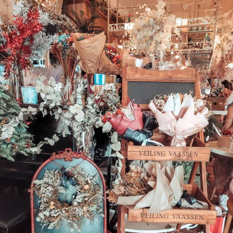 花花世界💐 Cafe De Nicole‘s Flower聖誕氣氛超濃的神仙咖啡廳！誤闖秘境吃甜品