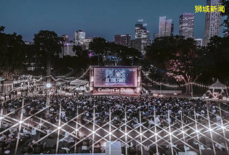 新加坡露天快閃電影院~你嘗試過嗎