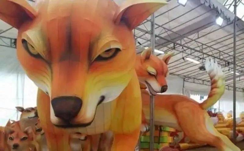 中秋明月夜,今宵歡樂多! 樂評牛車水燈飾