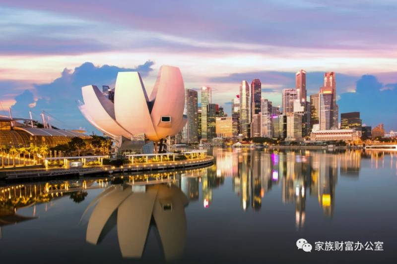 目前爲止，更多富豪選擇在新加坡投資，而非香港