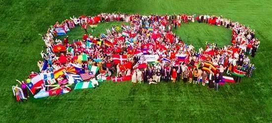 新加坡的這所國際學校比哈佛還難進？東南亞世界聯合書院（UWCSEA）