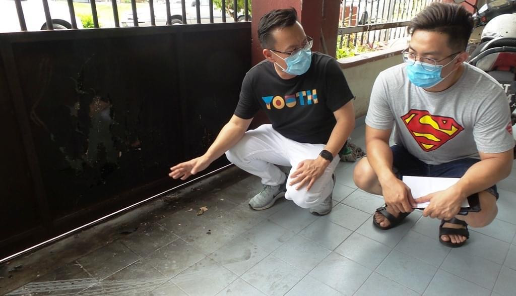 哥哥上网问贷却被汇款　新国高利贷到老家放火恐吓