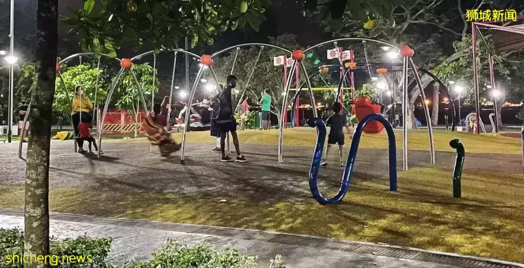 日增2万!亲友纷纷中新冠!新加坡这条小船还能乘风破浪吗