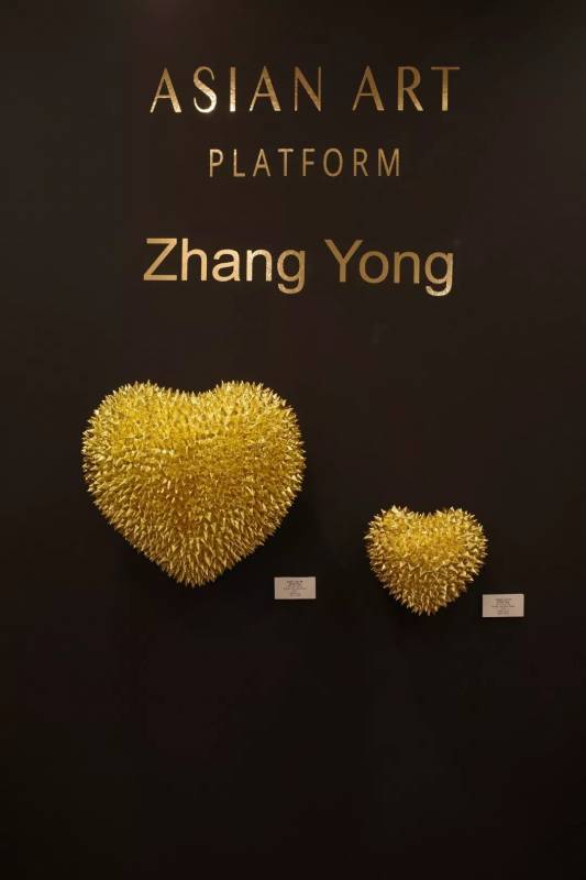 张勇新加坡雕塑展