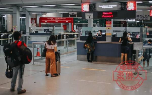 【柔佛人頭條】馬新邊境重開無望 越堤族轉行當本地小販