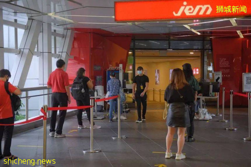 4客工、4学生确诊,送餐员感染群扩大!新加坡政府发布疫情新指导原则