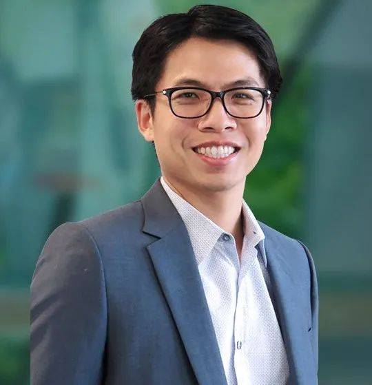 能进入新加坡金融业的人才,到底凭借的是什么