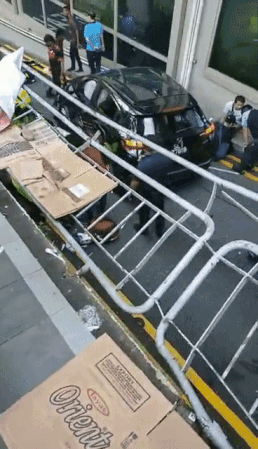 新加坡乌节路周末发生惊悚车祸!路人两名惨死六名受伤