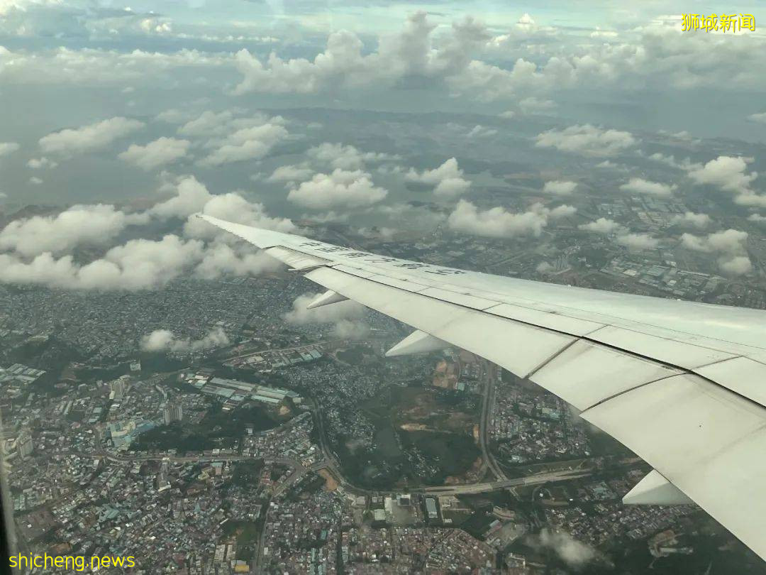 在廣州飛往新加坡的航班上，我發現了不一樣的風景