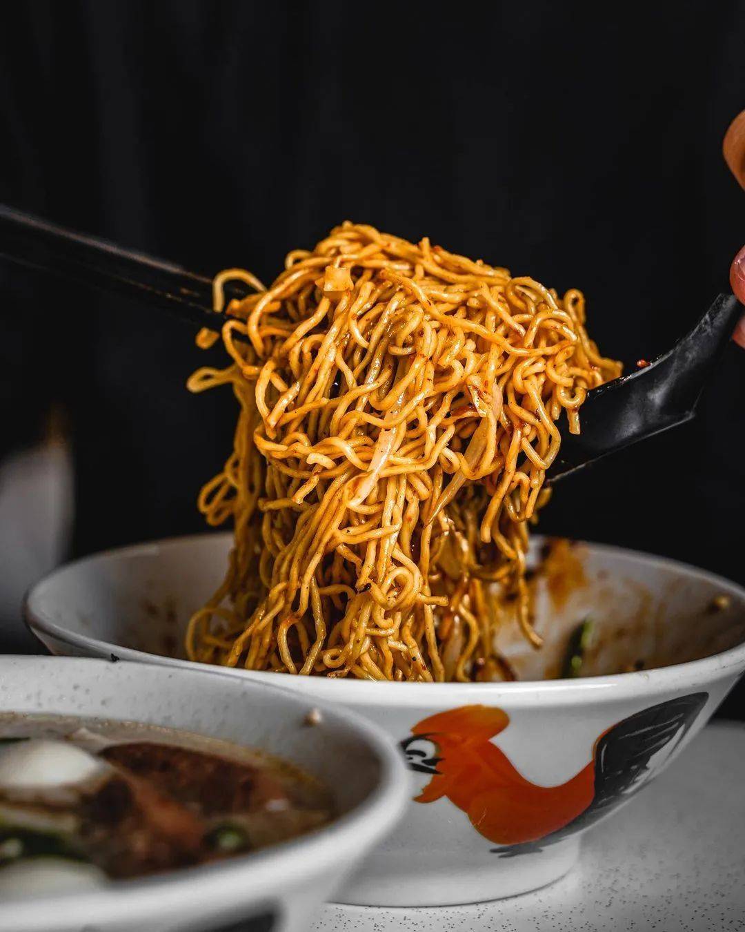 面食系列 最平價的新加坡米其林級別小販食物,肉脞面來一碗不