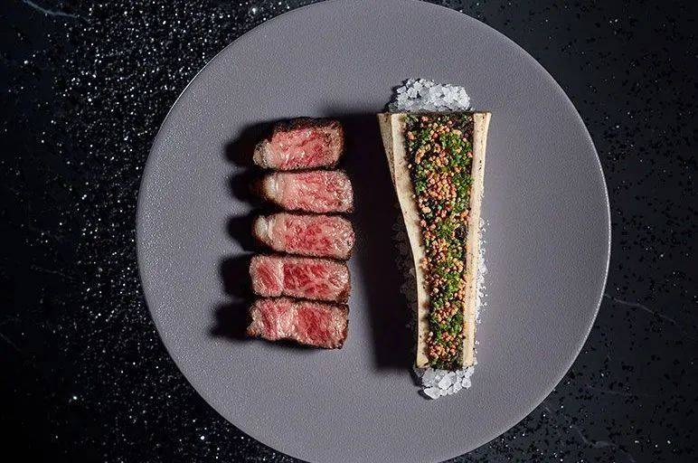 探尋值得打卡的網紅Roof Bar