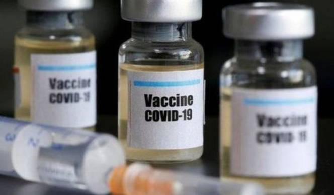 在香港，有人質疑新港航空氣泡是“不平等條約”