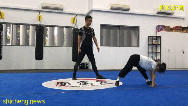 酷!新加坡网红武馆扩张!娃跟着冠军学武术,妈妈也一起练搏击