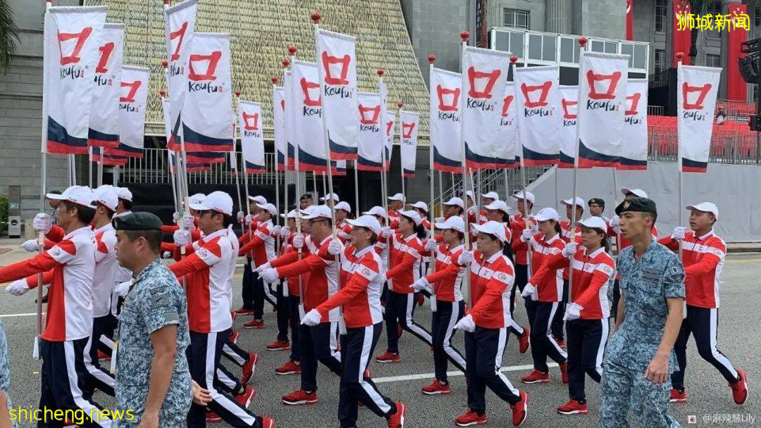 “我参与了新加坡国庆表演!分享排演中的苦辣酸甜”