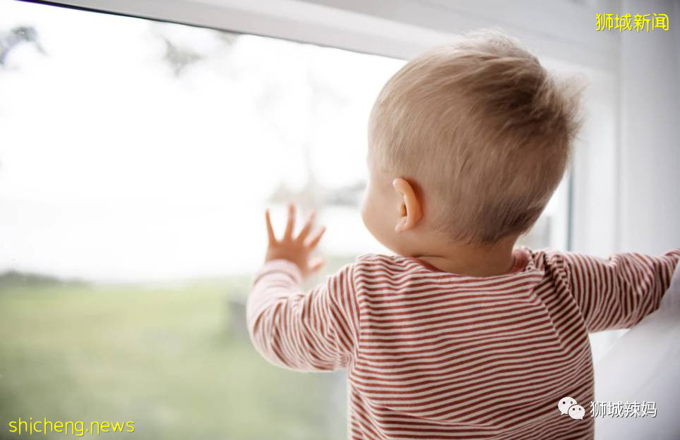 感染群破百!2小学生确诊!5组屋中招!新加坡卫生部道歉