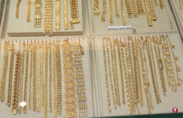 珠宝店维修主管监守自盗 偷10万元金饰当赌本