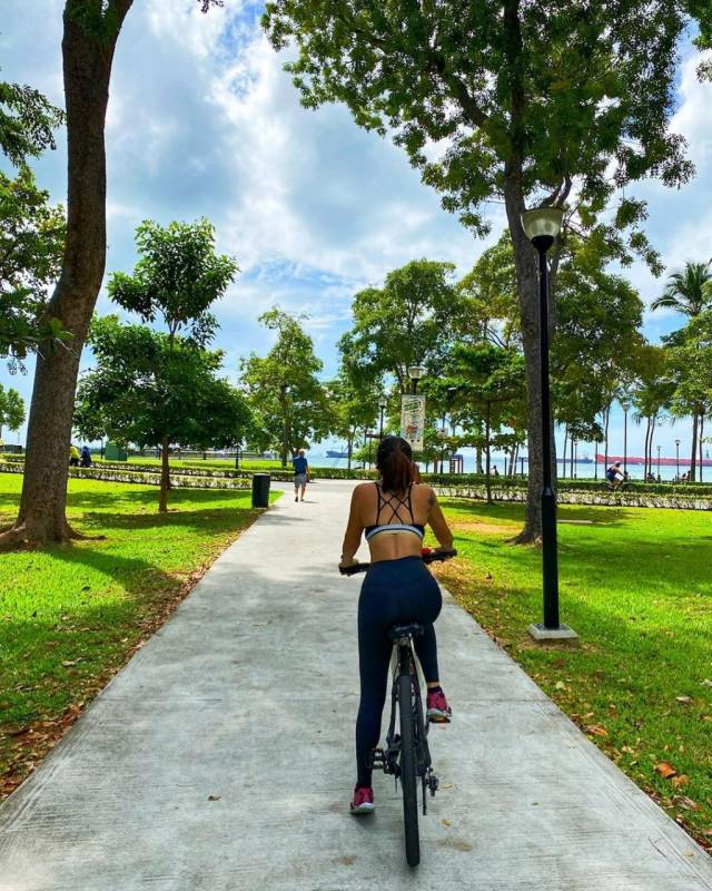玩轉新加坡！東海岸8大玩法🌤 騎行、慢跑、沖浪、野餐，跟著清單這樣耍就對了