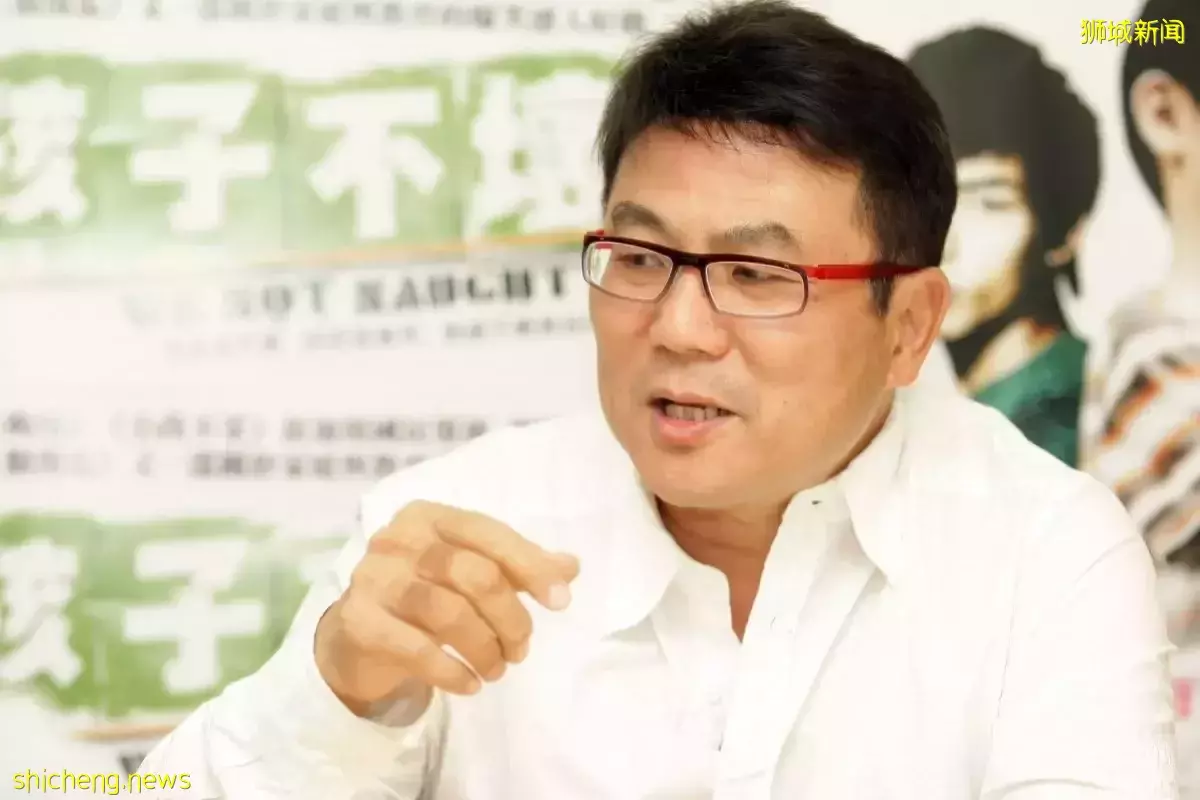 眼皮下垂影响视线 梁志强入院动手术