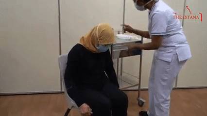 李顯龍總理發視頻呼籲這件事！中國網友曝：在新加坡接種疫苗全過程