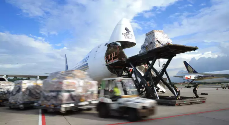 韓國奧密克戎首例死亡!新加坡經濟大反彈,物價飛漲!輸入病例新高,邊境會進一步開放