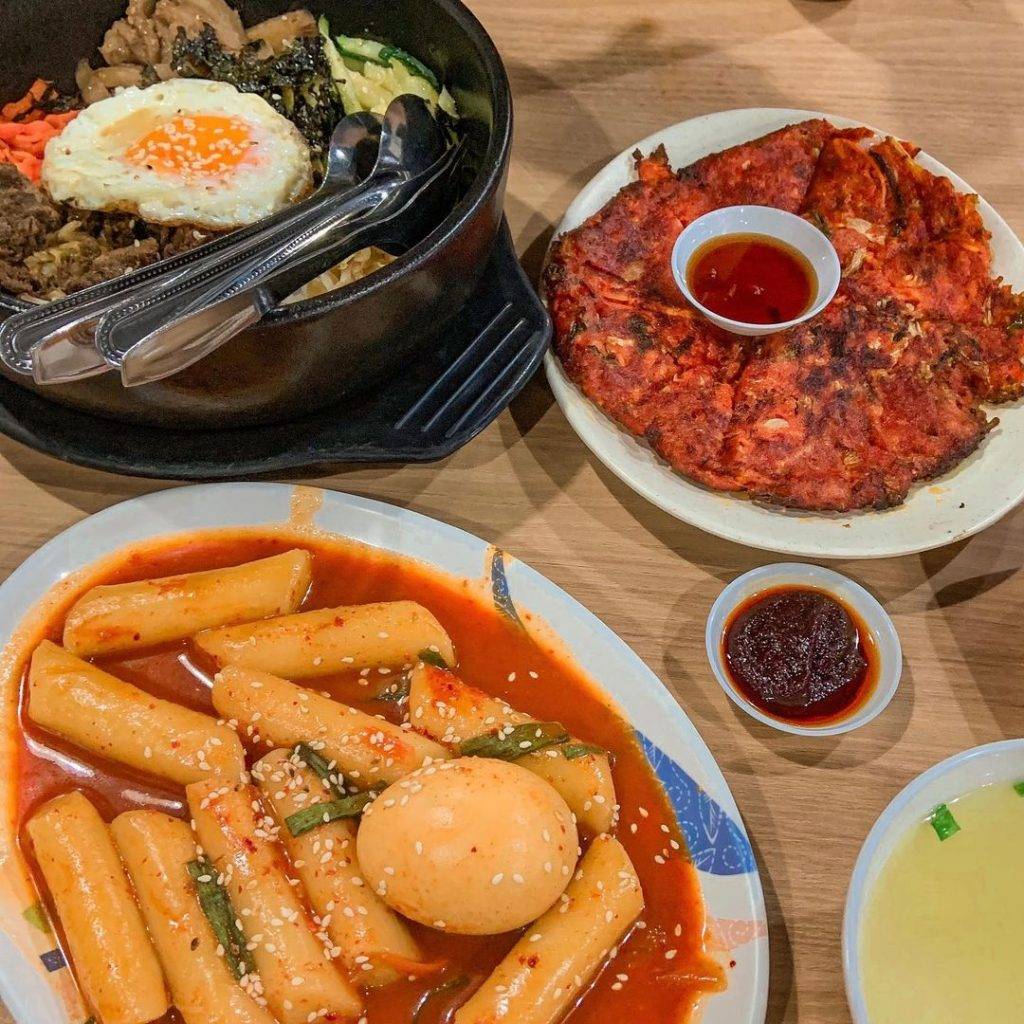 家庭版韓式料理店🇰🇷 烏節路“Kim Dae Mun” 餐點不超過S$10🤩 韓劇同款美食都在這