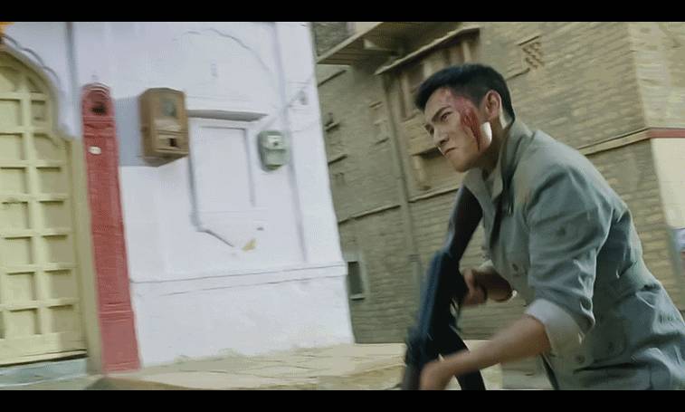 成龍大哥新加坡吸金，《急先鋒》連續兩周獨霸票房榜首