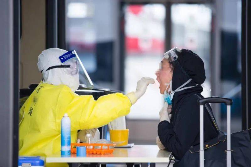 從新加坡入境中國隔離政策將調整！允許只集中隔離7天！上海已經開始