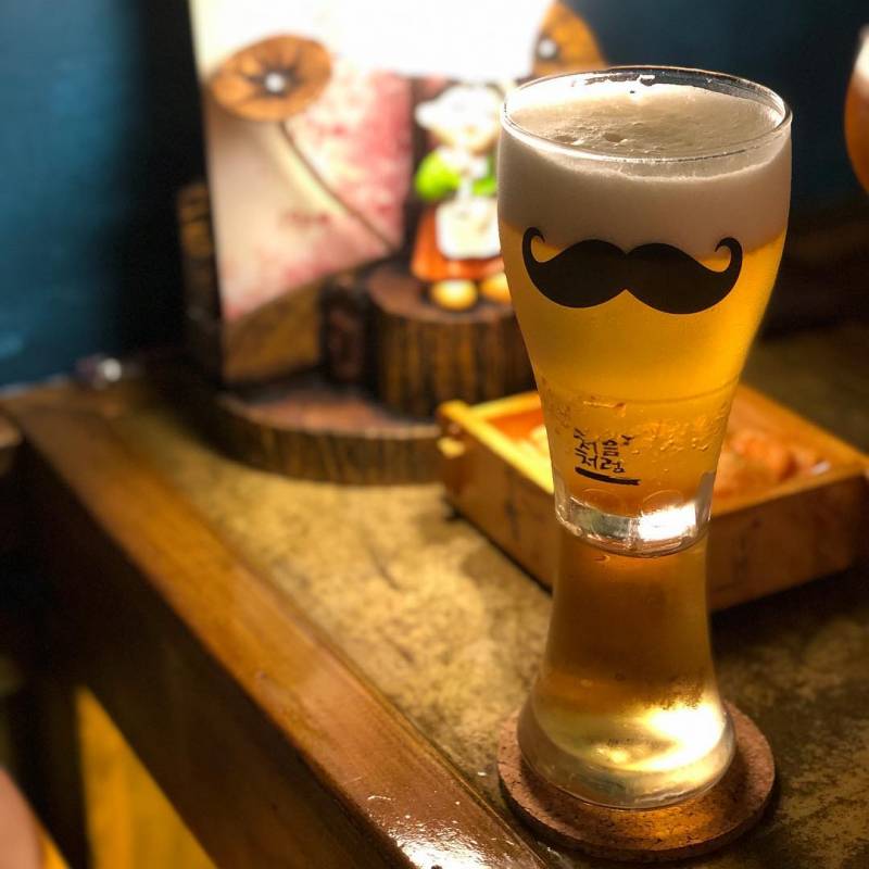 韓式酒吧Kream Beer🍻 藏在新加坡的“小韓國”🇰🇷 Tanjong Pagar秘密花園，櫻花樹下喝啤酒