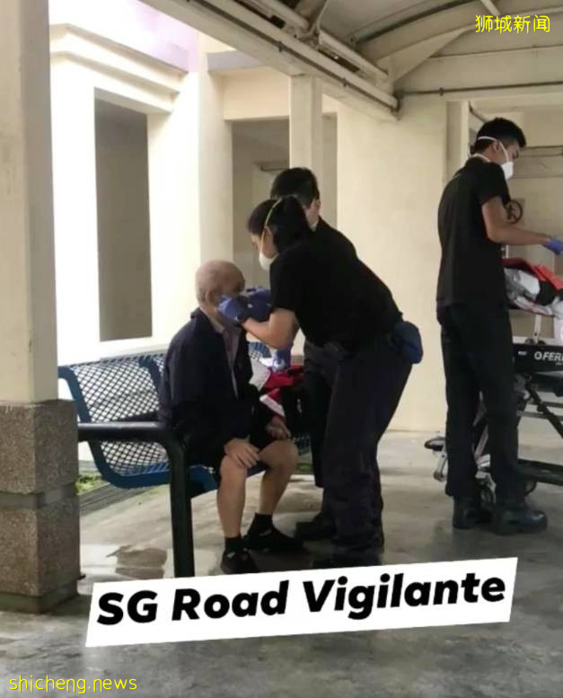 老人被电动车撞倒口罩都沾满了血,热心路人甲上线