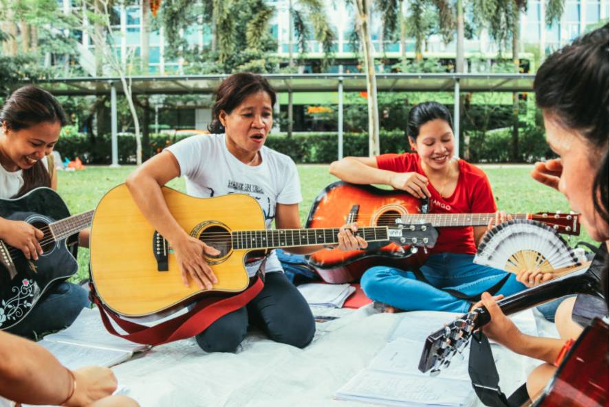 突然坠楼！在新加坡请女佣，千万要注意这五件事