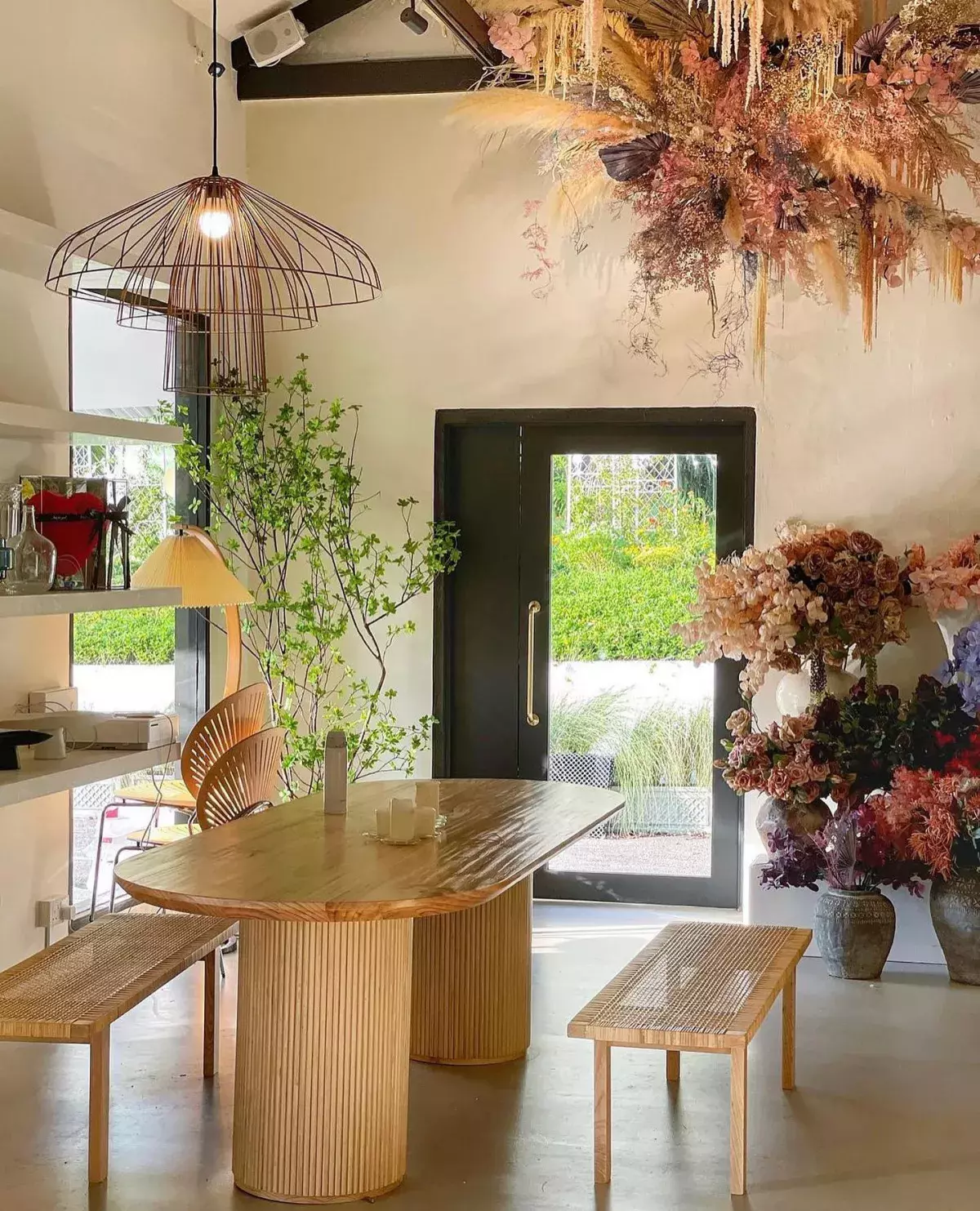 花卉城市中的中古世纪 宝藏餐厅推荐