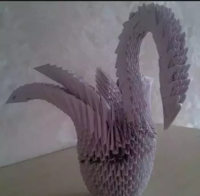 新加坡安娣手工“天鹅”走红,网友隔空喊话:希望卖的贵点