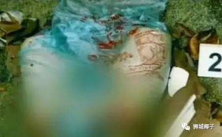 他因为吃醋,狂捅妻子21刀