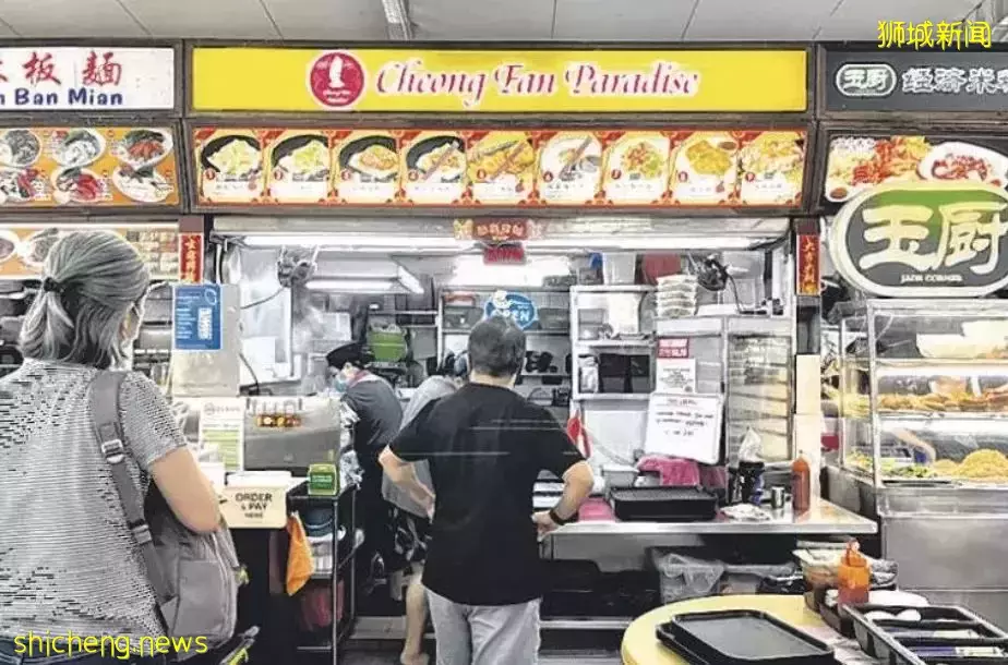 月薪3000新招不到助手,摊位关门!新加坡现在疯狂缺人