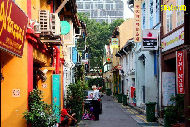 新加坡人明明有厨房,为何还天天吃快餐?看看这些,换你也不做饭