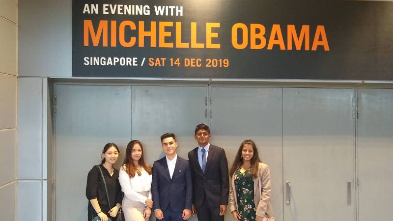 前美国总统夫人亲自指导过的新加坡学生,居然在这间学校?