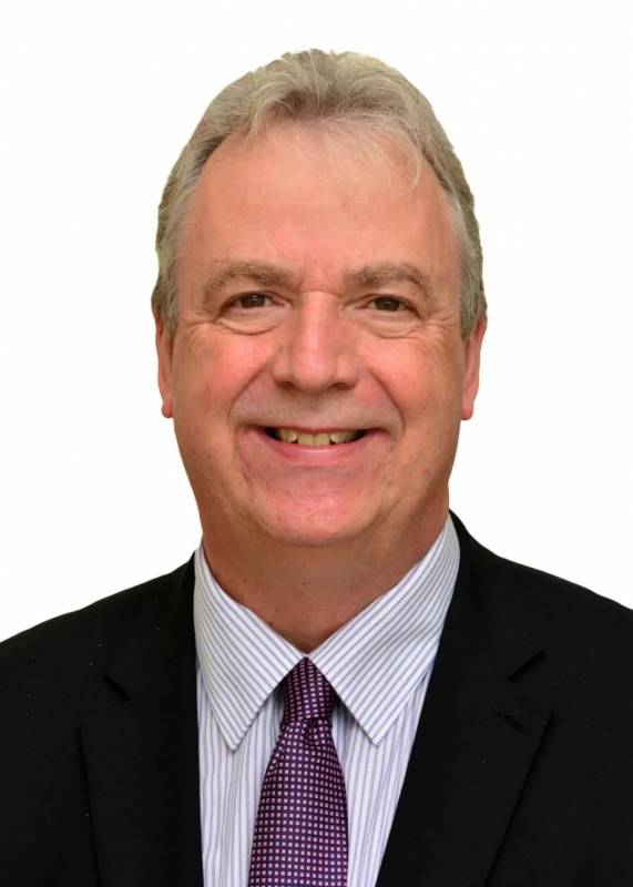 前美国总统夫人亲自指导过的新加坡学生,居然在这间学校?