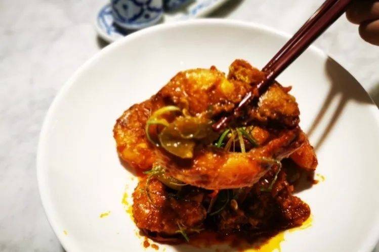 “小娘惹“热播剧背后的男人,开店了