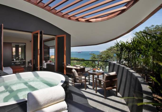 不能出国，那就来尝试这个热门的度假方式吧