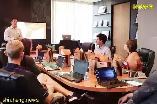 本地就业人数增多，预计2022年劳动力市场回暖