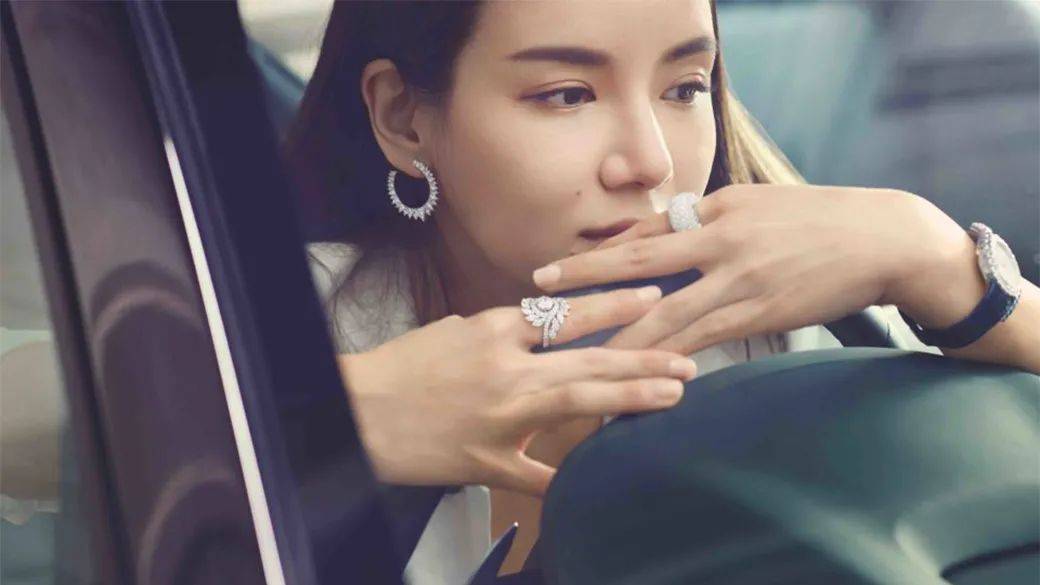 股票大王林荣福的亿万千金林慧俐，分享了自己接种疫苗的过程